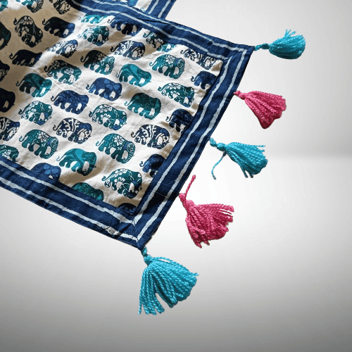 green_ele_table_runner1