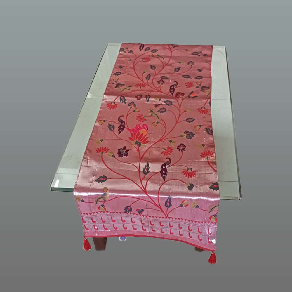 Pithani table runner